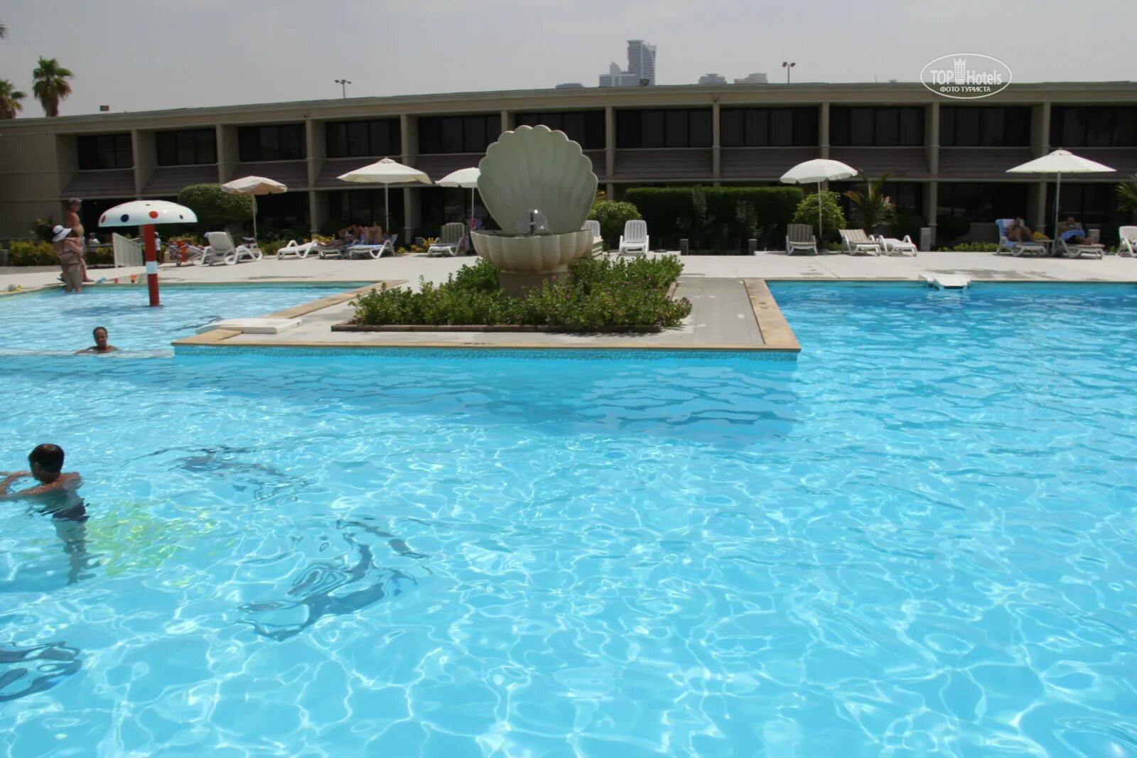 Курортный отель Lou'lou'a Beach Resort Sharjah 3*, Шарджа, ОАЭ 101Hotels.com