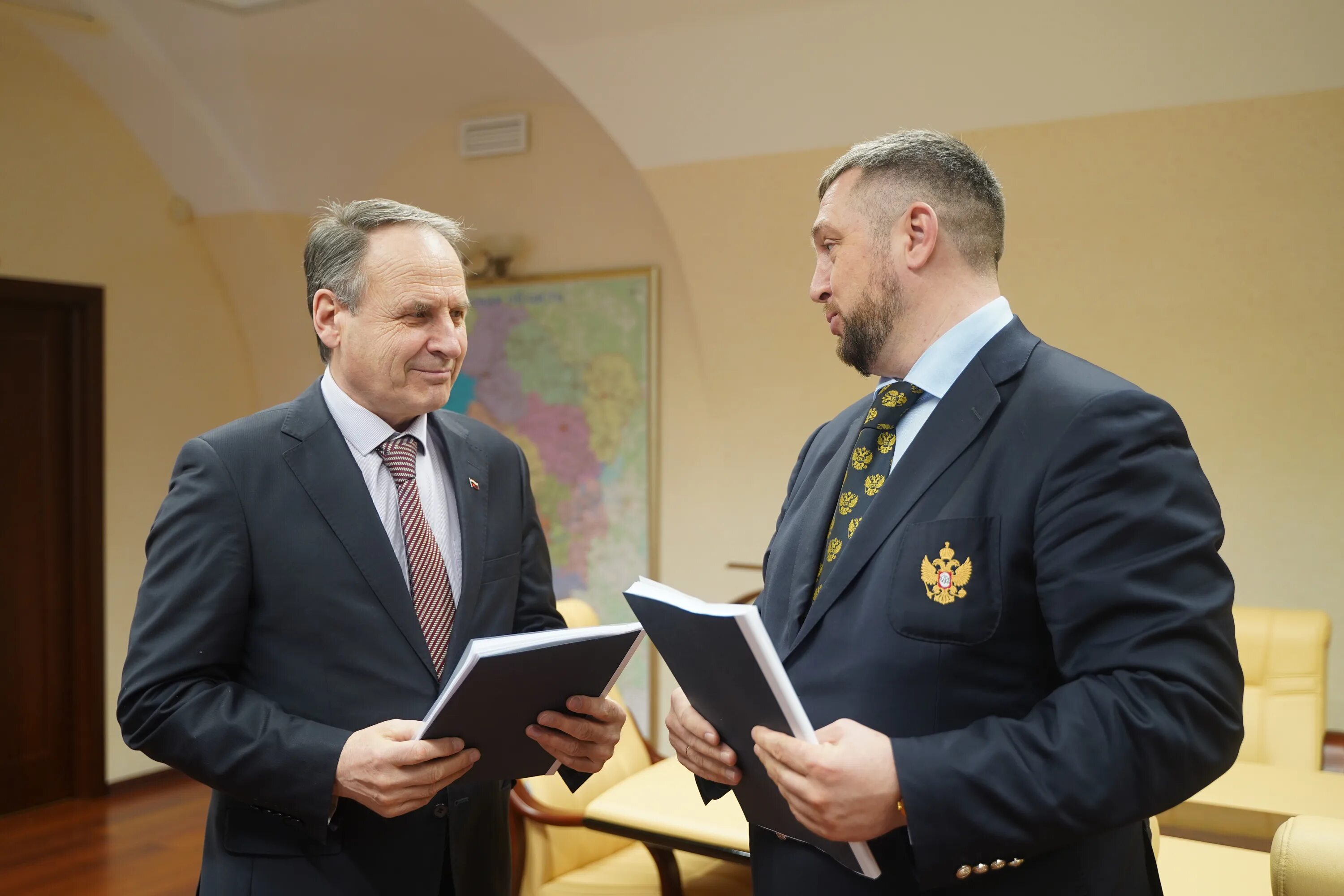 Уполномоченный по правам ребенка в ярославской области. Ярославская о в уполномоченный по правам ребенка. Ярославль профессиональное училище 8. Опекунство дети рыбинский район. Омбудсмен в гатчине по правам семьи и детей.