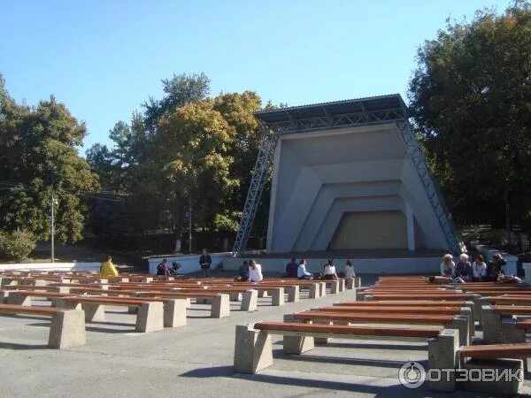 Фото: Центральный парк им. М. Горького, парк культуры и отдыха, Большая Садовая 