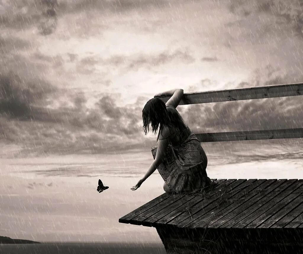 Грустные картинки. Грустное создание. Печаль картинки. Одиночество тоска печаль. Человек в депрессии.