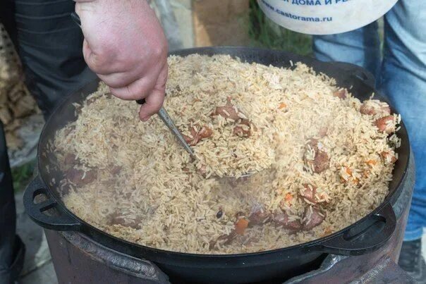 Плов шашлык. Долма, шашлык, плов. плов и шашлык. шашлык ижевск плов номер 1. шашлыки плов красивое оформление для подарка.