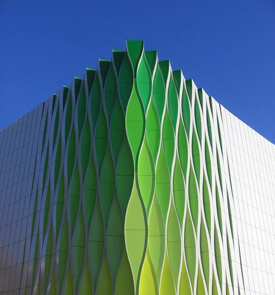 Архитектура architecture. UNSTUDIO, Нидерланды. Современная архитектура. Цветные фасады зданий. Параметрический фасад.