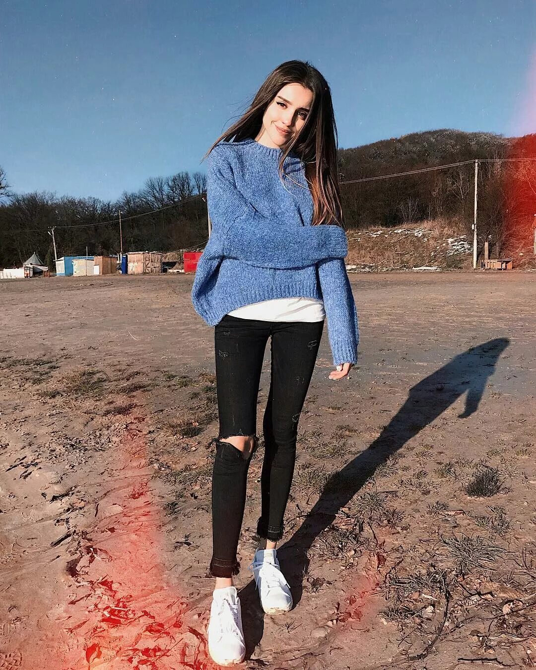 Рост 17 девушки. Девушка 19 лет в полный рост. Джинсы эмили дидонато. Красивые девушки в полный рост. Рост 17 девушки.