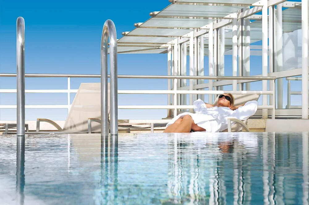 Море это одно из самых удивительных. Лучшее лечение на море. Талассотерапия гостиница мираж тунис. Vichy célestins spa hotel термальный воды. Талассотерапия море.