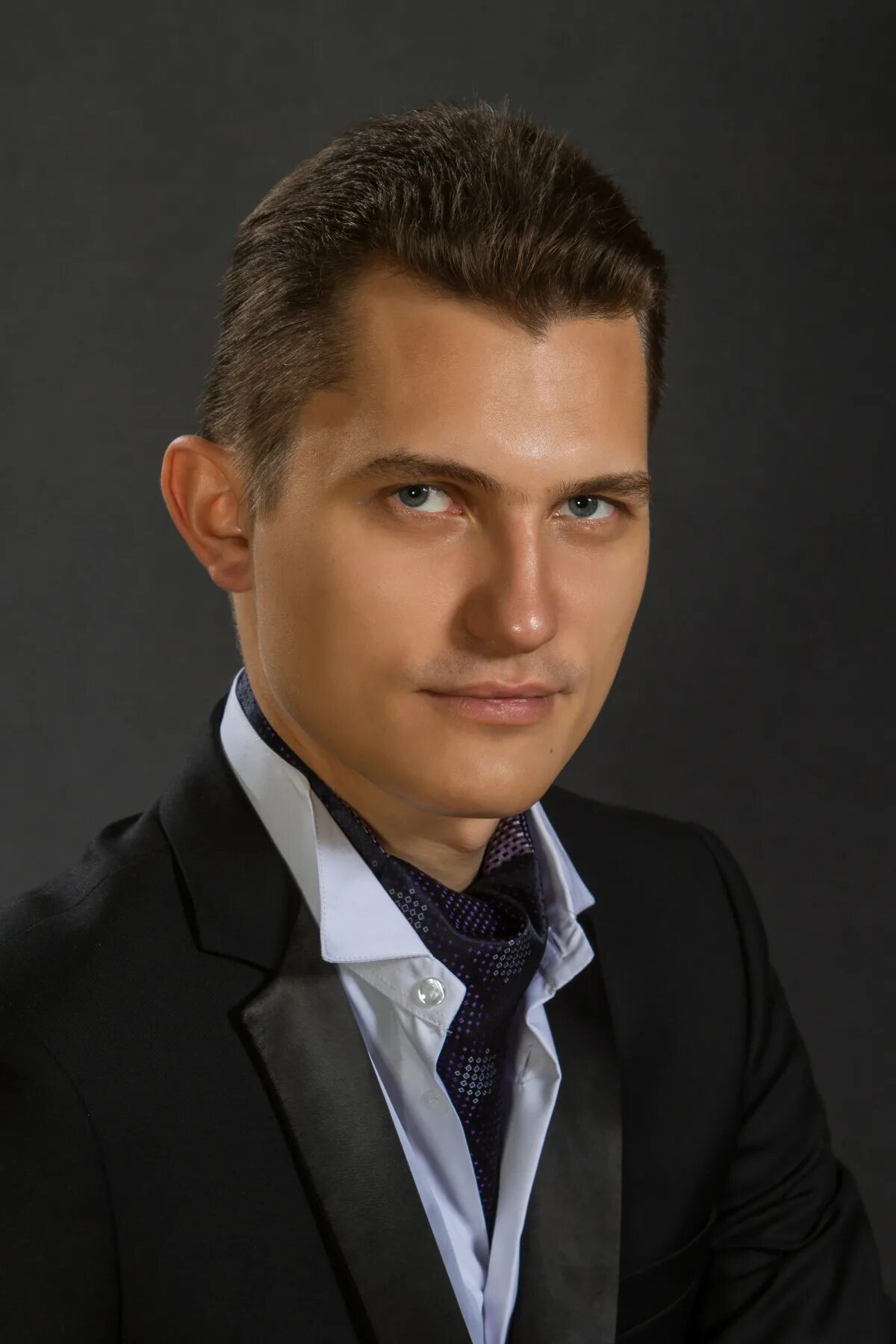 Создать исполнителей