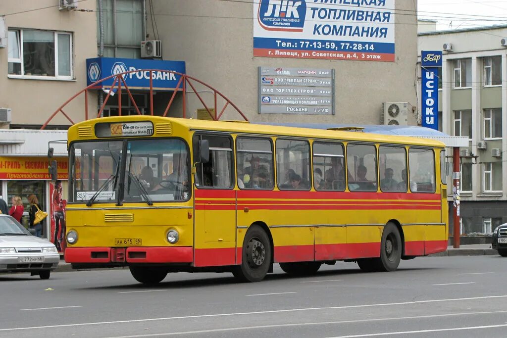 60 автобус липецк. Mercedes-Benz o305. Mercedes-Benz o321h. Автобус Мерседес о305. Липецкий автобус.