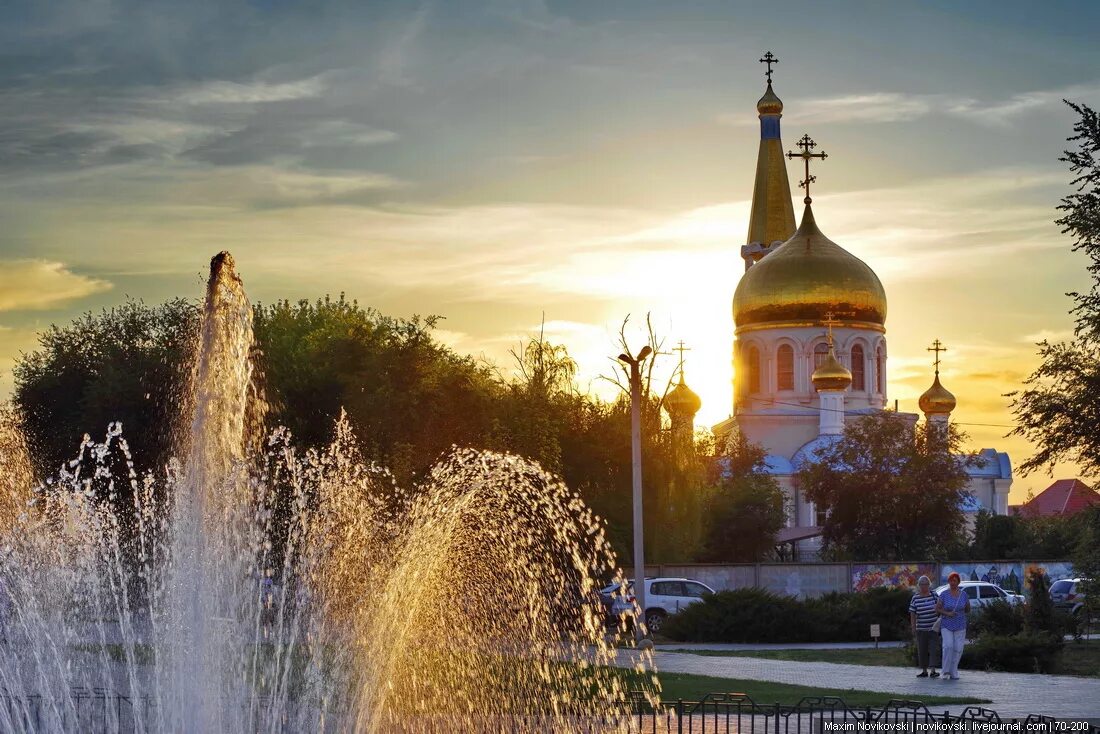 Сайт г волжский волгоградской области. Церковь на площади Ленина Волжский. Волжский город. Г.Волжский Волгоградская обл. Достопримечательности города Волжского Волгоградской области.