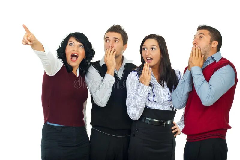 Много удивленных людей. Толпа удивленных людей. Человек смотрит наверх. Толпы удивленных. Много людей.