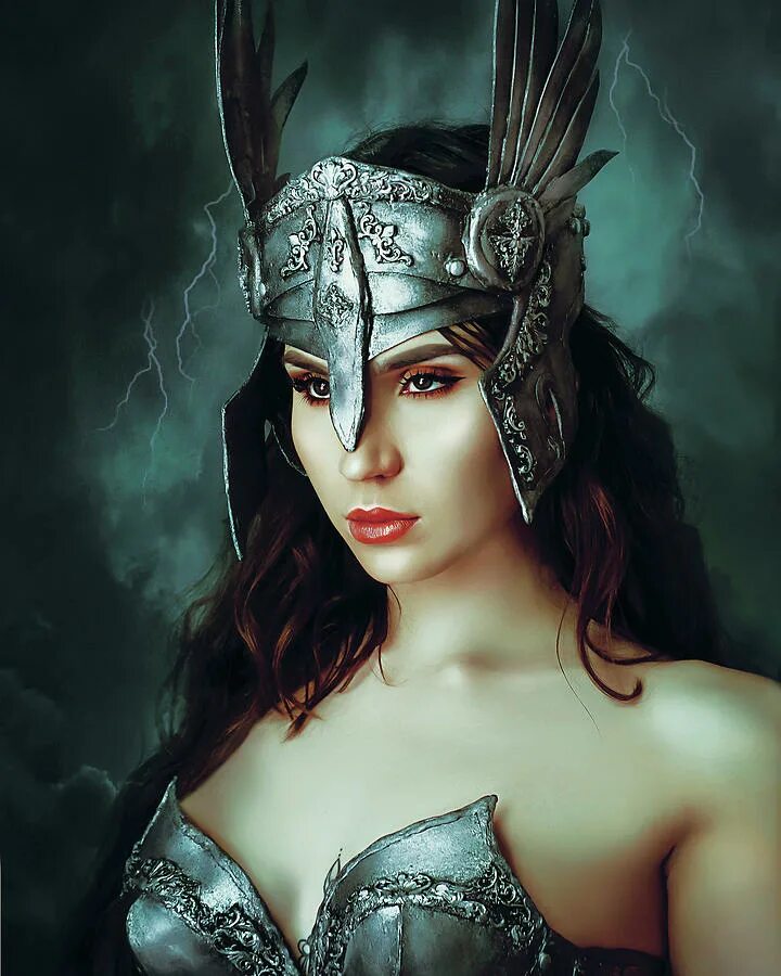 Хьерфьетур валькирия. Покажи валькирию. Гёндуль валькирия. Регинлейв валькирия. Нехеления богиня скандинавия.