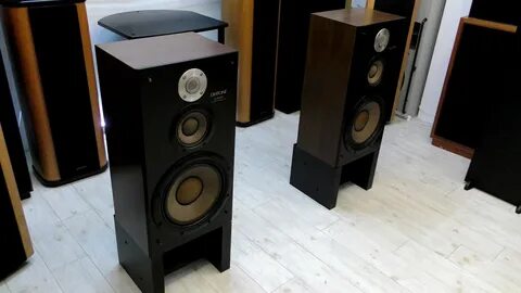 Audio eye