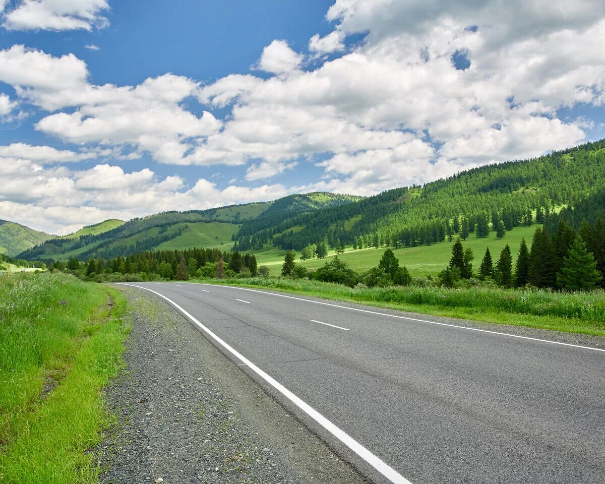 Чуйский тракт алтай. Горный алтай перевалы чуйский тракт. Семинский перевал чуйский тракт. Чуйский тракт перевал. Семертинский перевал алтай.