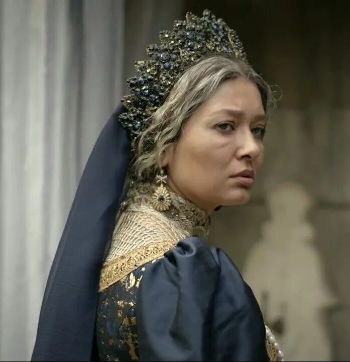 kosem sultan sends her regards Kösem, Beauty girl, Turkish beauty