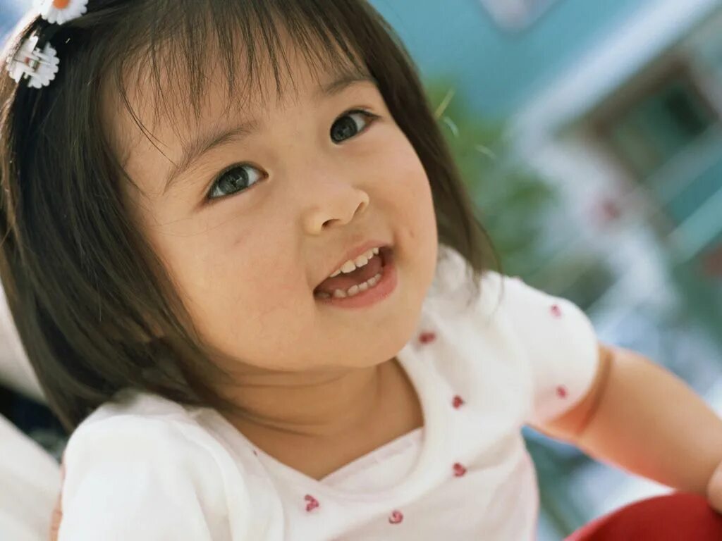 Asia kid. Outside девочки. Asia kid. Happy asian kids. Asia kid.