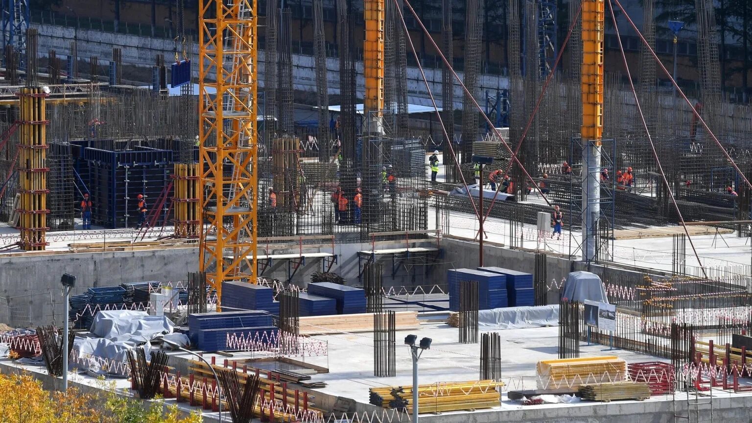 Реконструкция строительных объектов. Строительная отрасль москвы. Застройщики сочи 2021. Строительство в москве. Строительство объекты новости строительства.