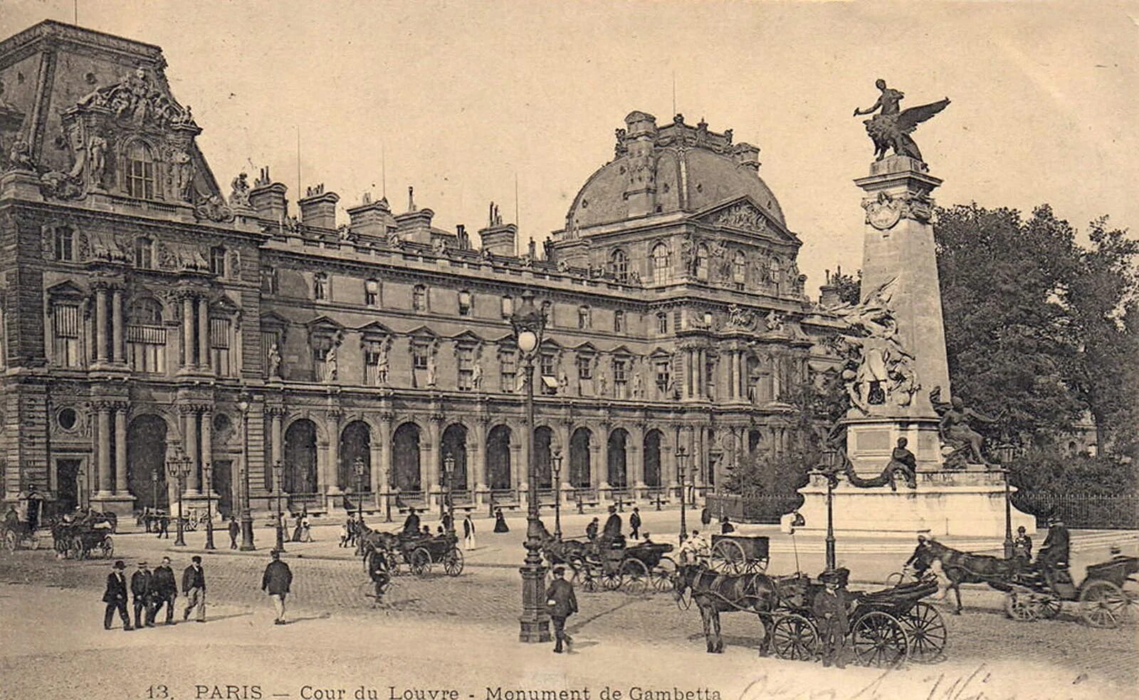 Франция середины 18 века. Дворец Тюильри в Париже 18 век. Дворец Тюильри 19 век. Лувр в 19 веке. Лувр в 1793 году.