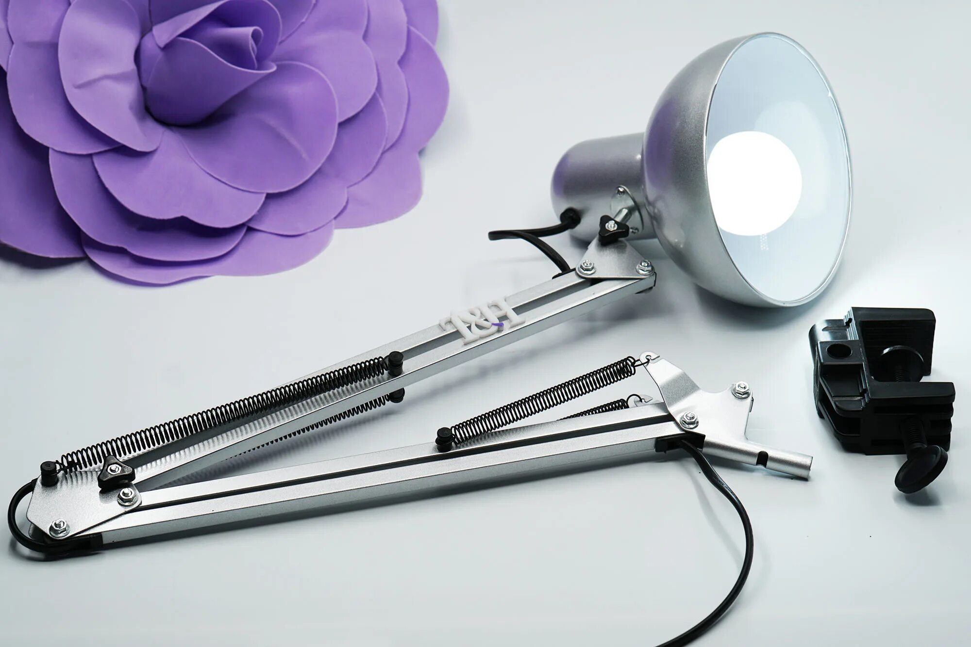 Лампа рабочая икеа терциал. Лампочка для настольной лампы для маникюра. Лампа настольная ikea терциал. Лампа настольная swing arm ad-800. Светильник настольный лампа для маникюра.