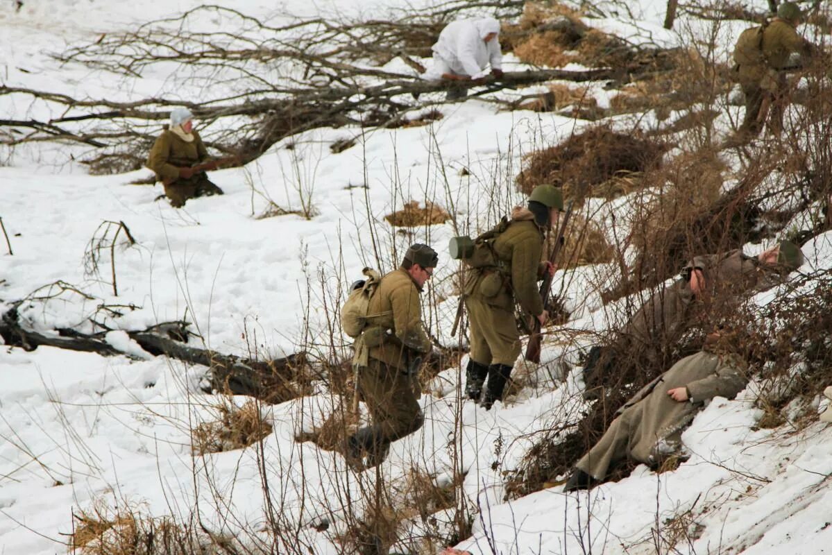 Прорыв блокады. 18 января 1943 прорыв блокады. Прорыв блокады ленинграда. 18 января день прорыва блокады ленинграда операция искра. 12 января 1943 прорыв блокады.