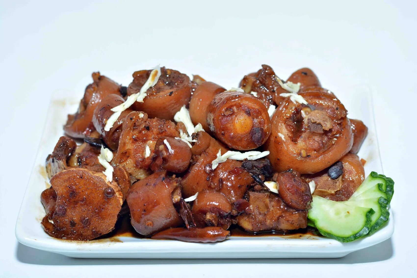 свиные пятачки жареные. свиные пятачки жареные. рецепт приготовления свиных пятачков. свиные пятачки к пиву. рецепт приготовления свиных пятачков.