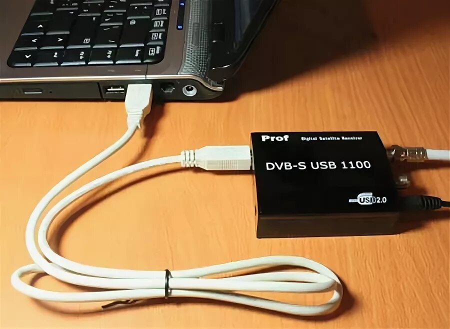 Как подключить реалми к ноутбуку. Тв-тюнер для ноутбука внешний. usb приставка к ноутбуку. спутниковый приставка тв для ноутбука. подключение к ноутбуку.