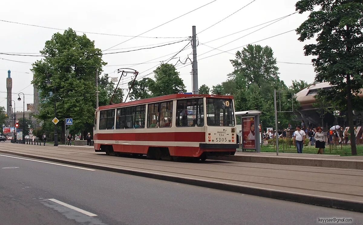 Трамвай 40 СПБ. 40 Трамвай маршрут СПБ. Трамвай на Горьковской. 040 Трамвай СПБ.
