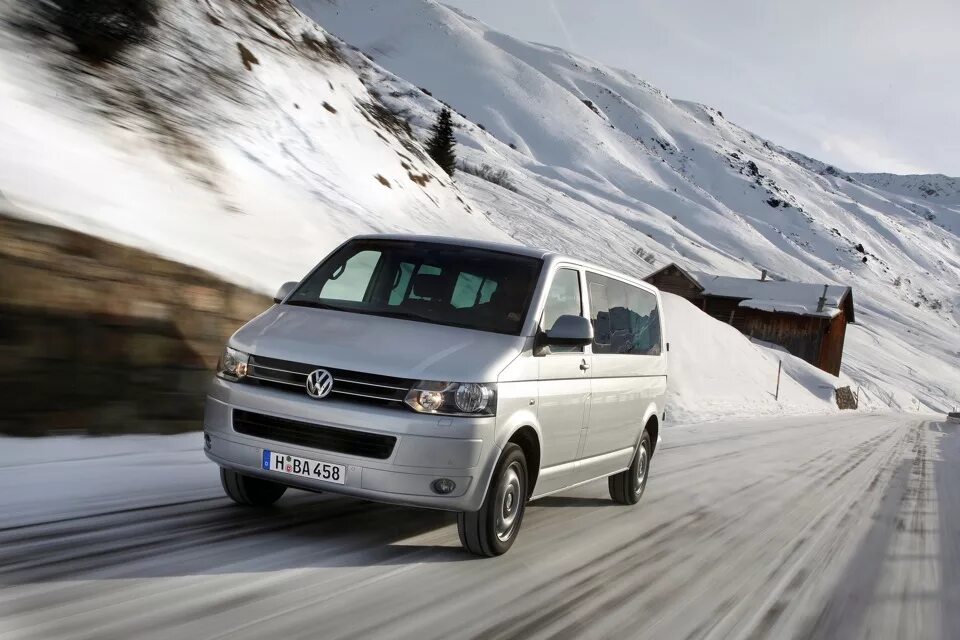 Vw caravelle t5. Фольксваген Каравелла t5. Фольксваген Каравелла 8. Фольксваген Транспортер т5.