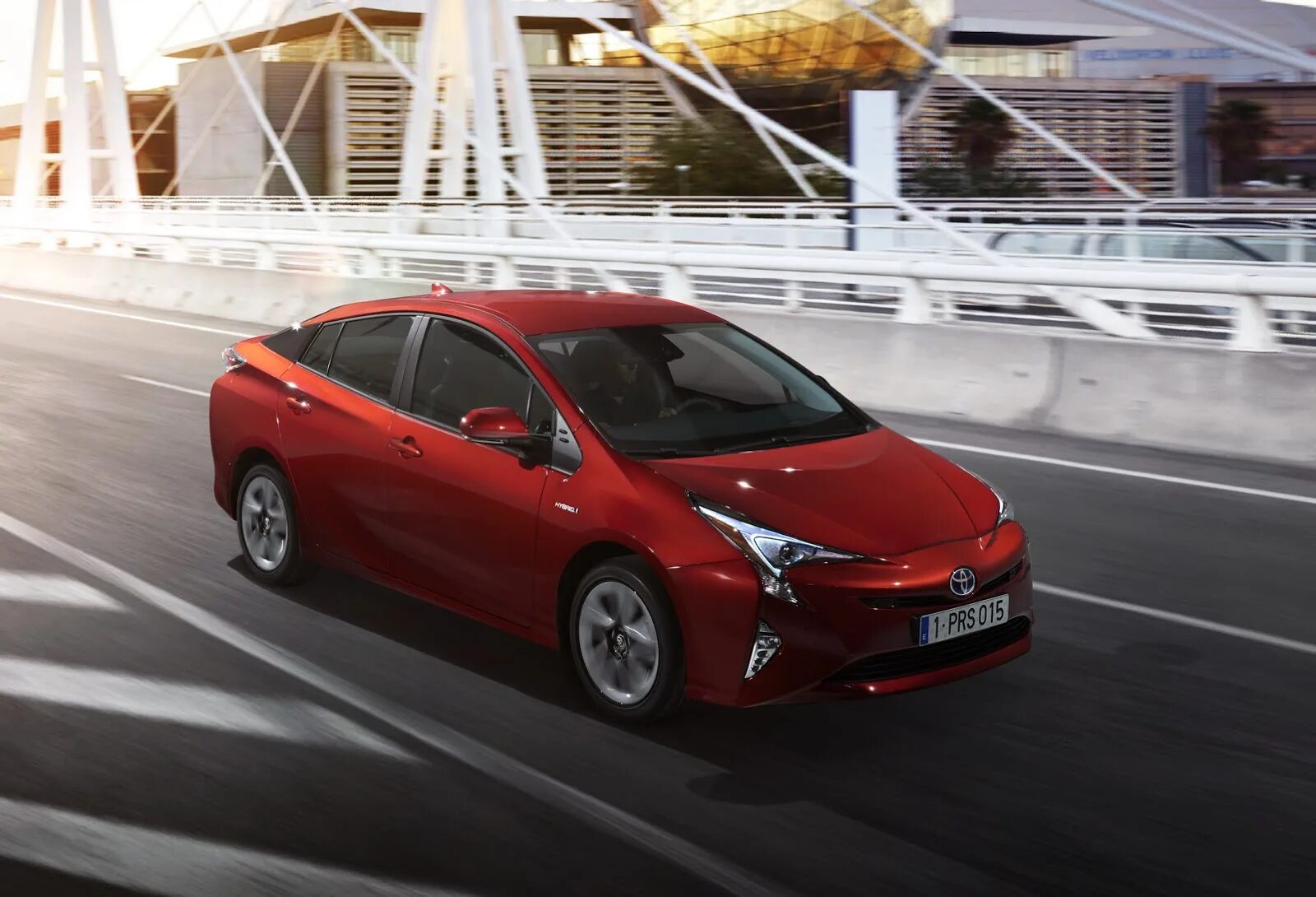 Toyota Prius 40. Toyota Prius 2016. Тойота Приус 2022. Toyota Prius Hybrid 2016. Тойота гибрид 2016