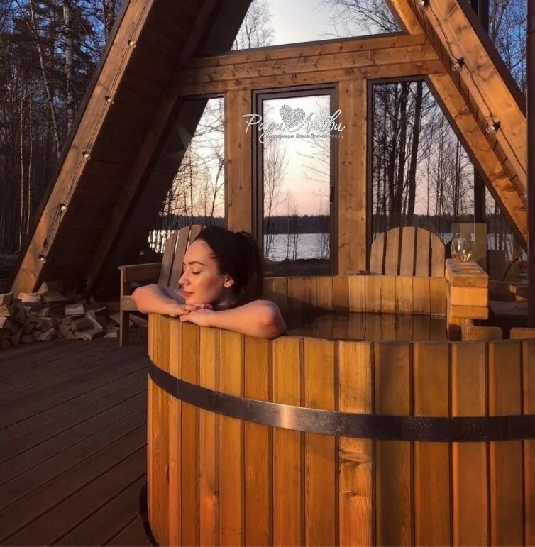 Глэмпинг шанти. Шанти хоум озеро. глэмпинг shanti home. шанти озеро турбаза. шанти домики спб озеро.