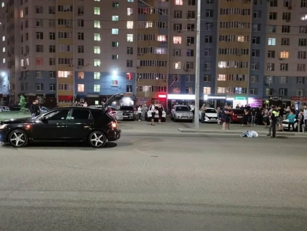 Смерть пешеходам. ДТП на Салмышской Оренбург. Сбили девочку на Салмышской Оренбург. ДТП Оренбург вчера на Салмышской. Авария в Оренбурге вчера на Салмышской.