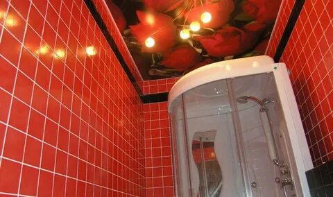 Какие натяжные потолки сделать в ванной