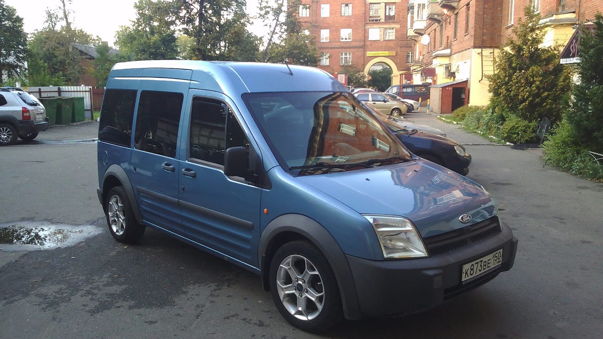 Купить форд 1 в москве. Ford Tourneo connect каблук. Ford Tourneo connect 2003. Ford Tourneo connect r16. Ford Tourneo connect 2007.