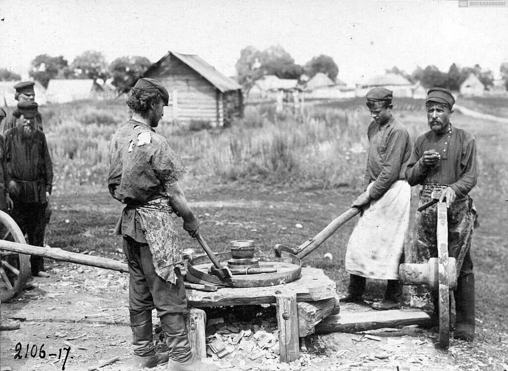 крепостное право права и обязанности крестьян. удельные крестьяне. положение крестьян в 19 веке. крестьянство. социальная структура крестьян.