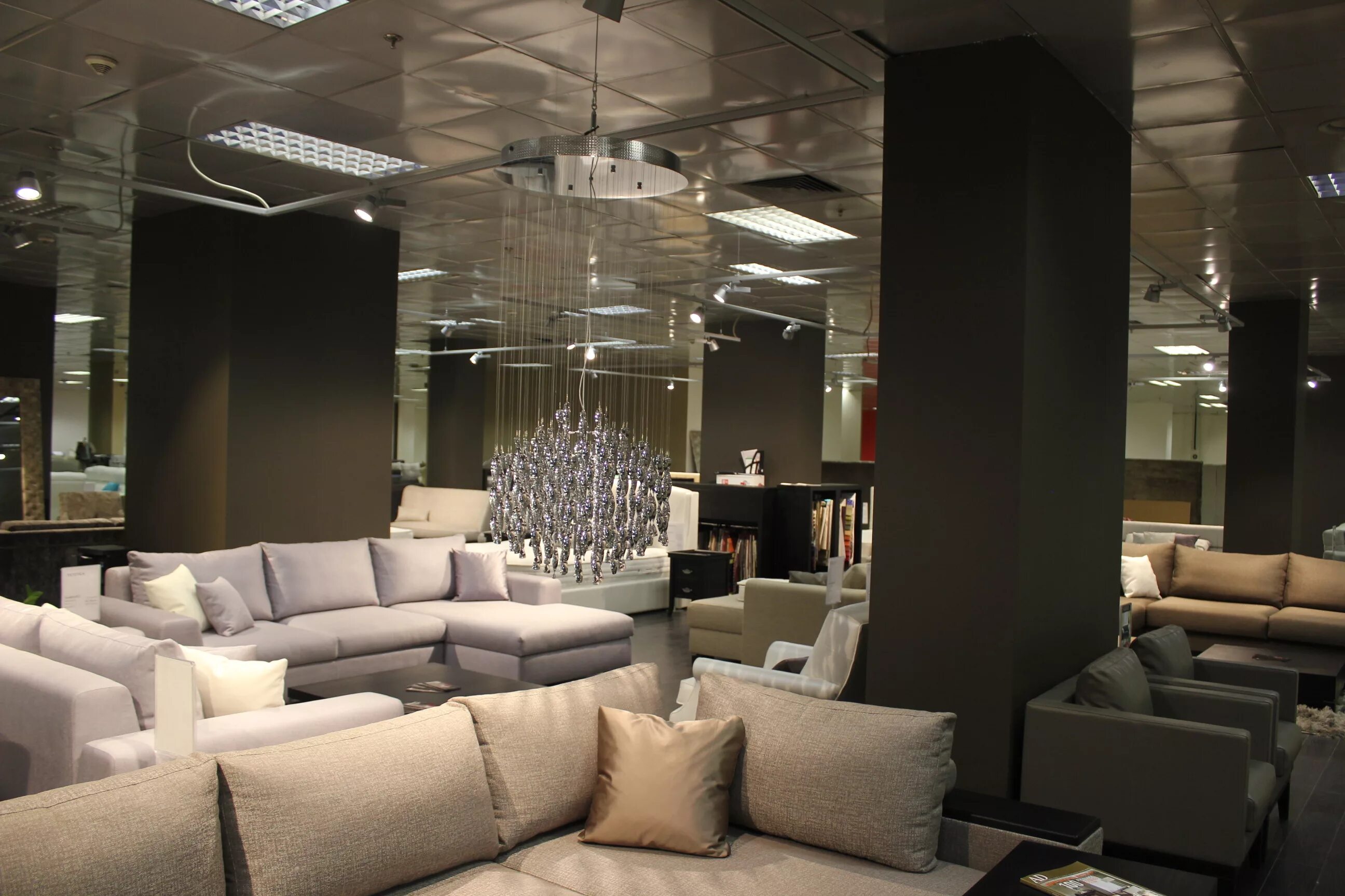 самые большие мебельные в москве. мебельные центры в москве крупные. крупные мебельные. самый большой магазин мебели в москве. большой гипермаркет мебели.