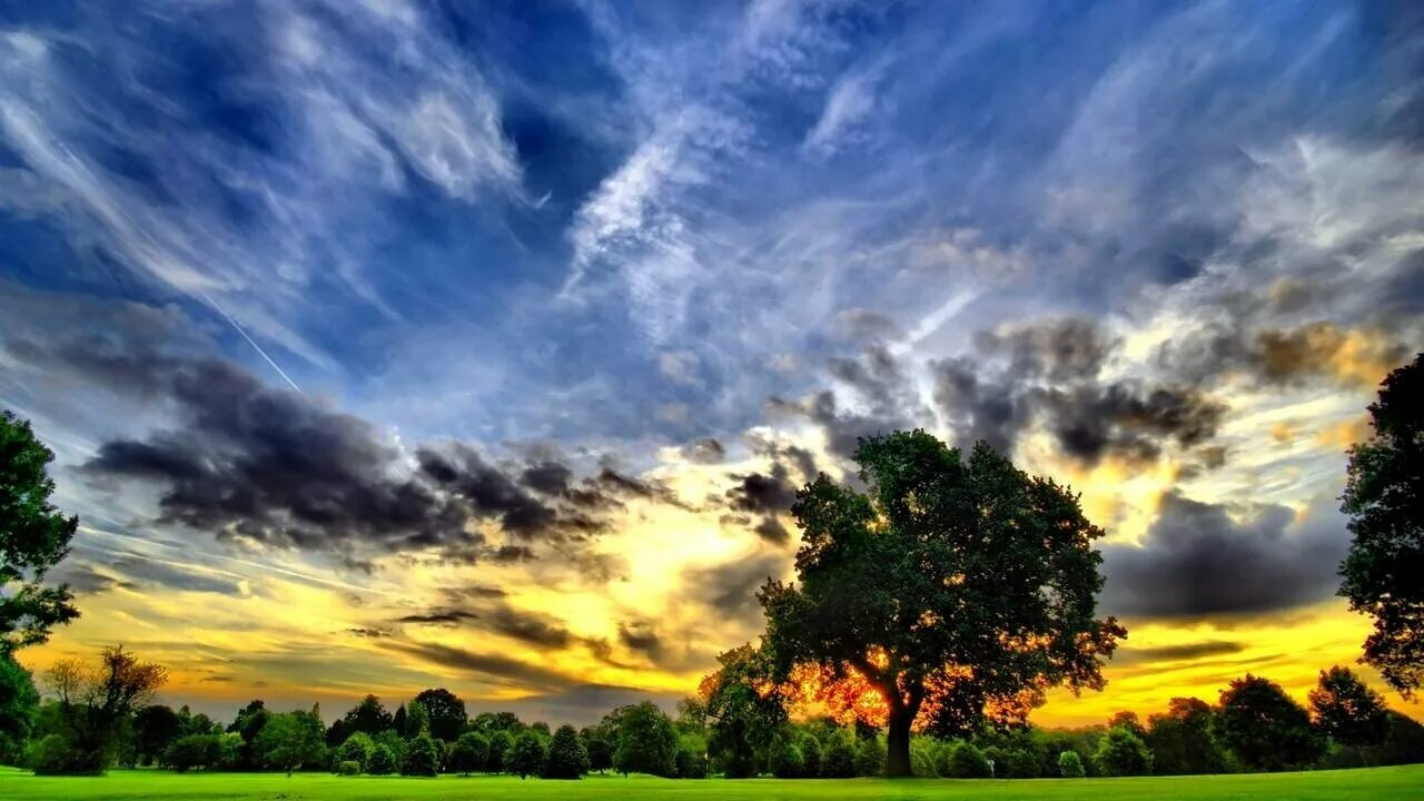 Дом фон. Потрясающие пейзажи. Заставки на пк. Пейзаж. Пейзаж альпы.