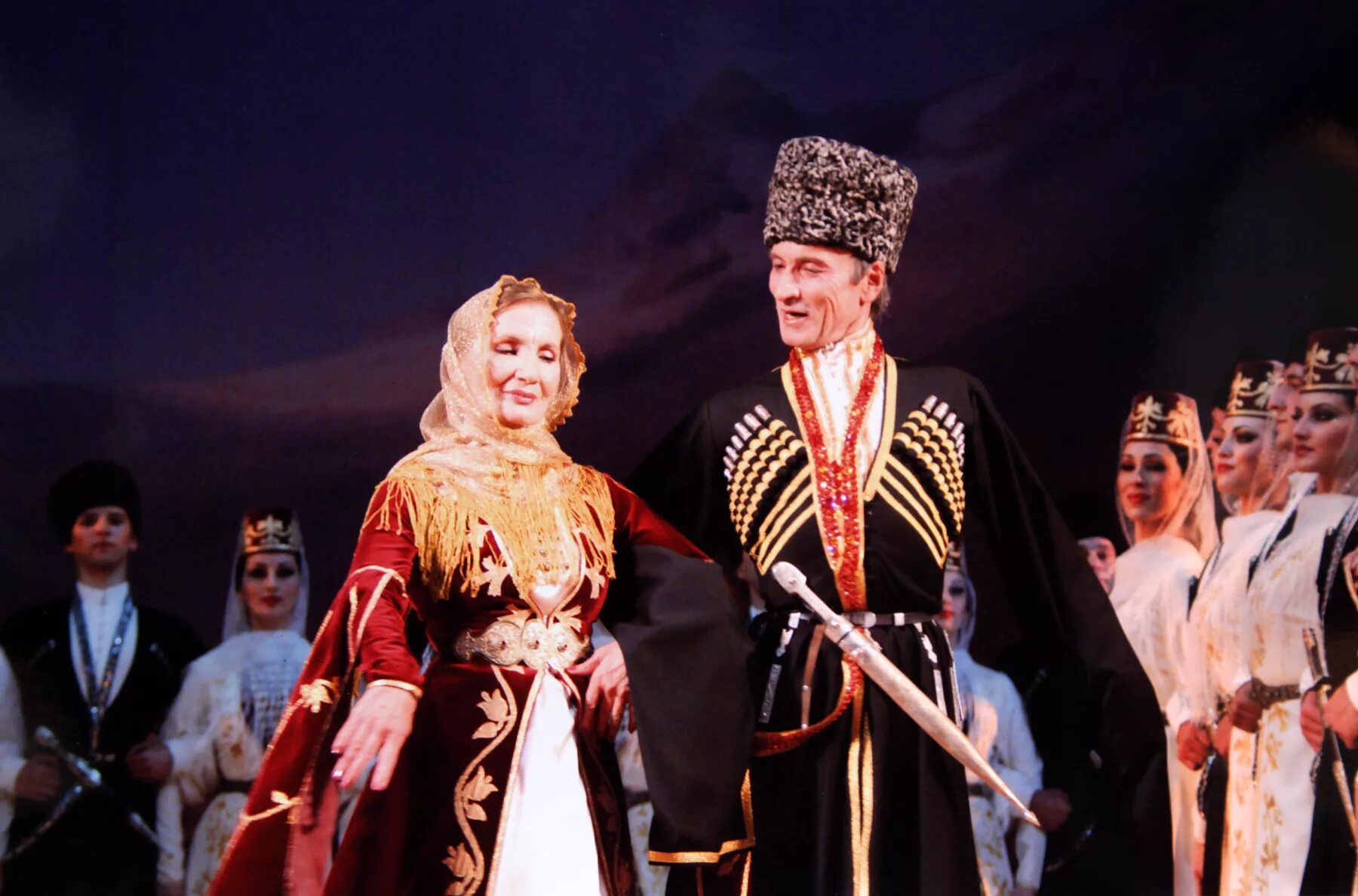 центр осетинской культуры алания нягань. студия для современных танцев во владикавказе. танцы владикавказ. танцы осетин. танцы владикавказ.