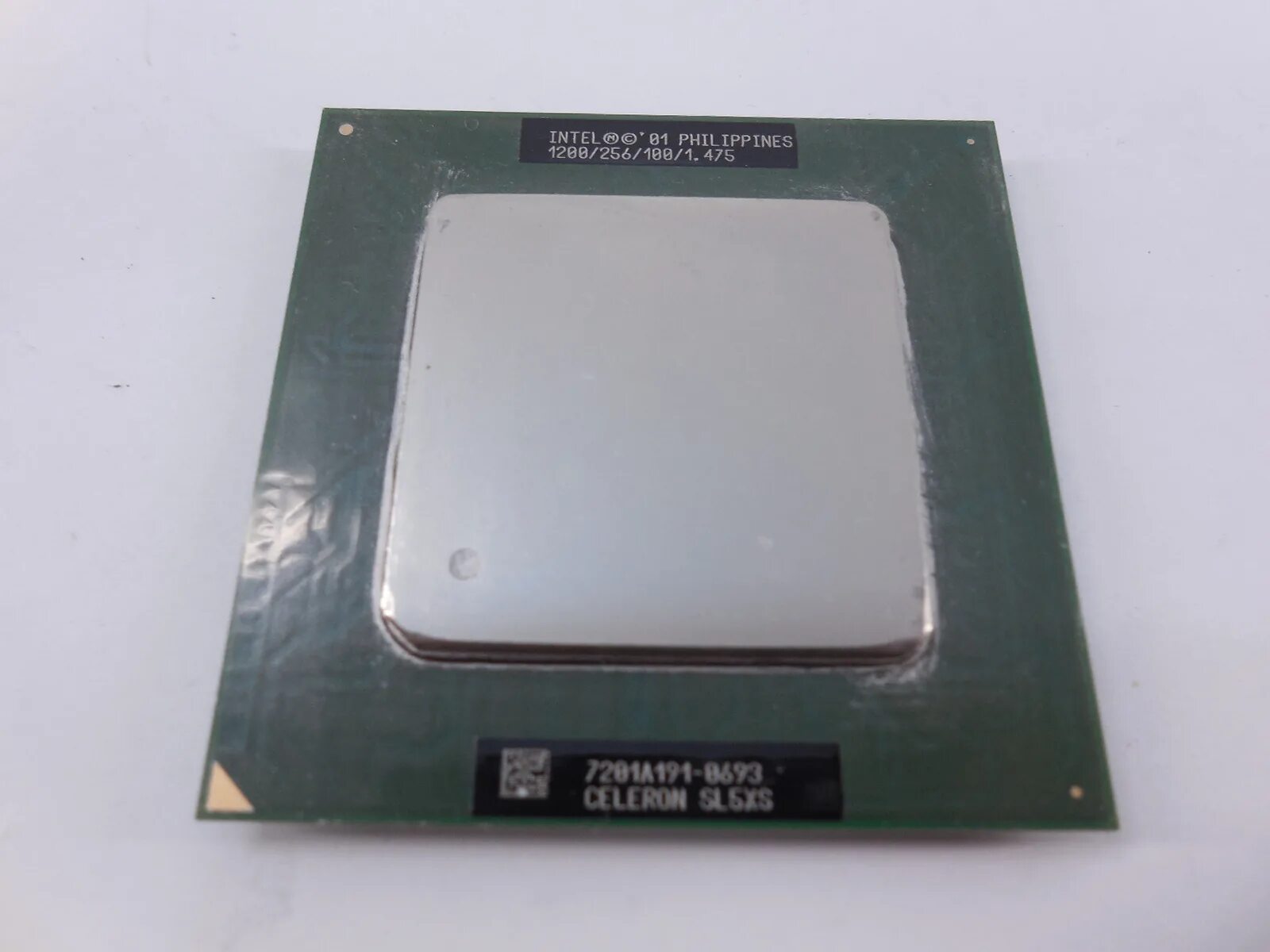 Intel pentium 3 sl 5 fq. I3-10320. Intel pentium iii 1200mhz. Intel pentium silver n6000. Сокет 1200 процессоры.