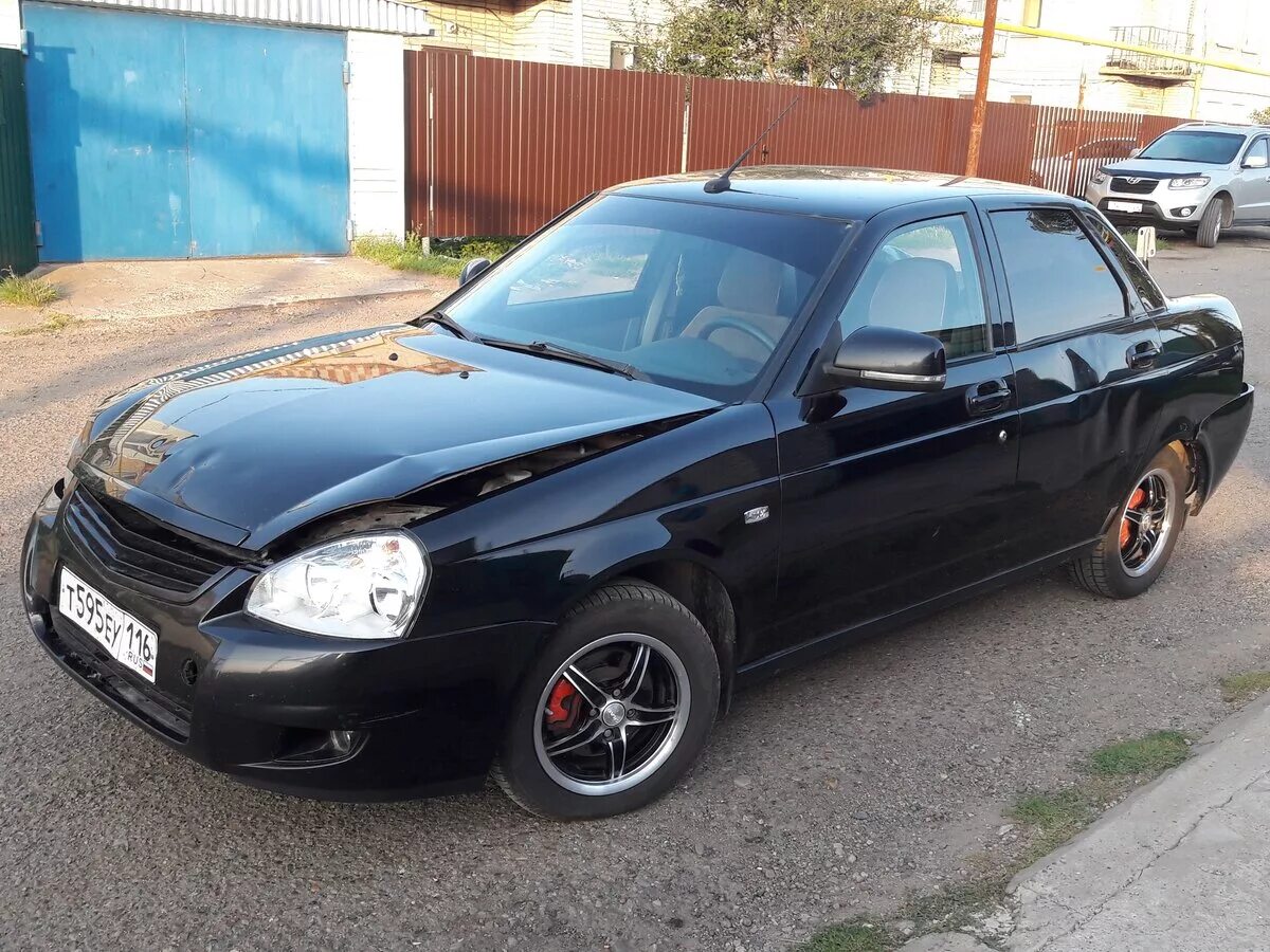 Приора 1 седан черная. Лада приора 2 седан черная. Лада приора черная 2010. Лада приора черная. Ладу приору черного цвета.