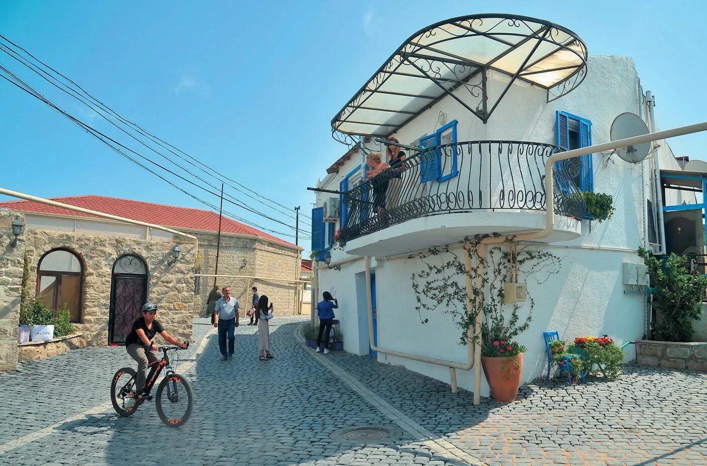 Бузовна азербайджан. Бадамдар баку. Поселки баку. Поселок раманы баку. Баку пос хутор.