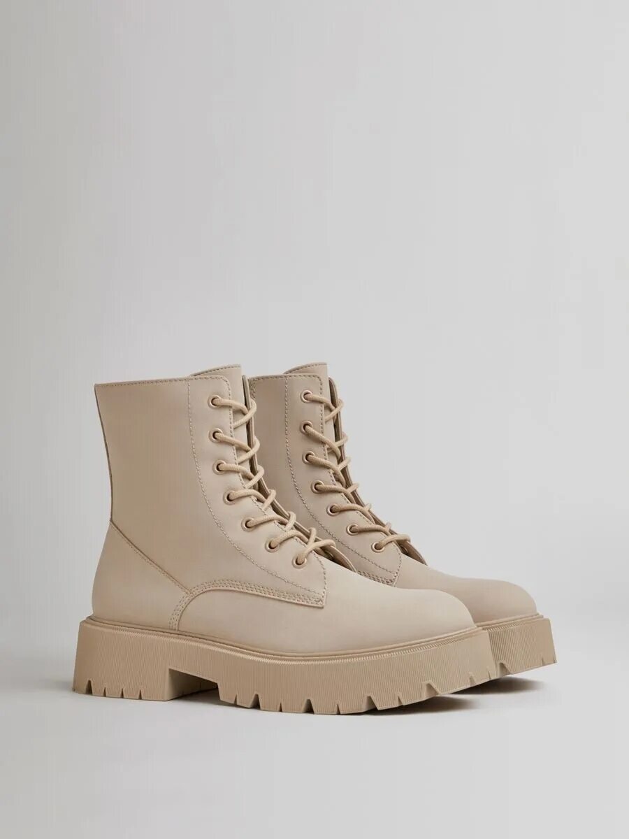 Кроссовки бершка. Monochrome platform trainers белые бершка. Бершка обувь. Бершка обувь. Кроссовки бершка 4114.
