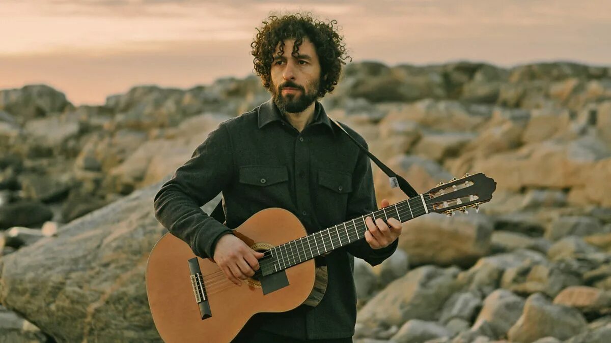 Jose gonzalez crosses. Jose gonzalez crosses