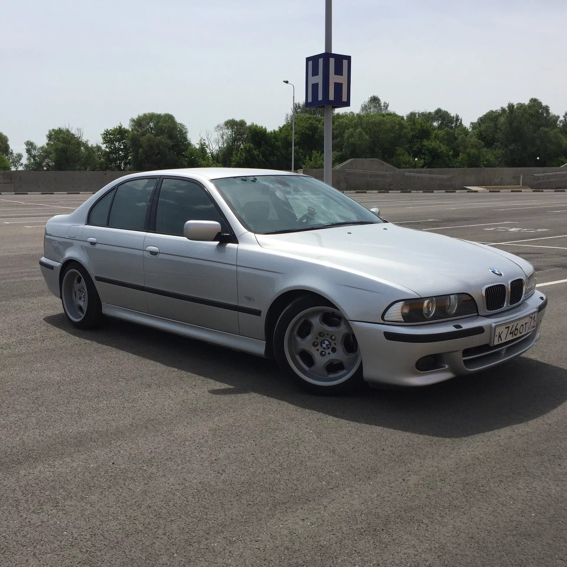 39 21 5. BMW e39 Rondell. BMW e39 r17. BMW e39 r15. БМВ е39 диски Rondell.