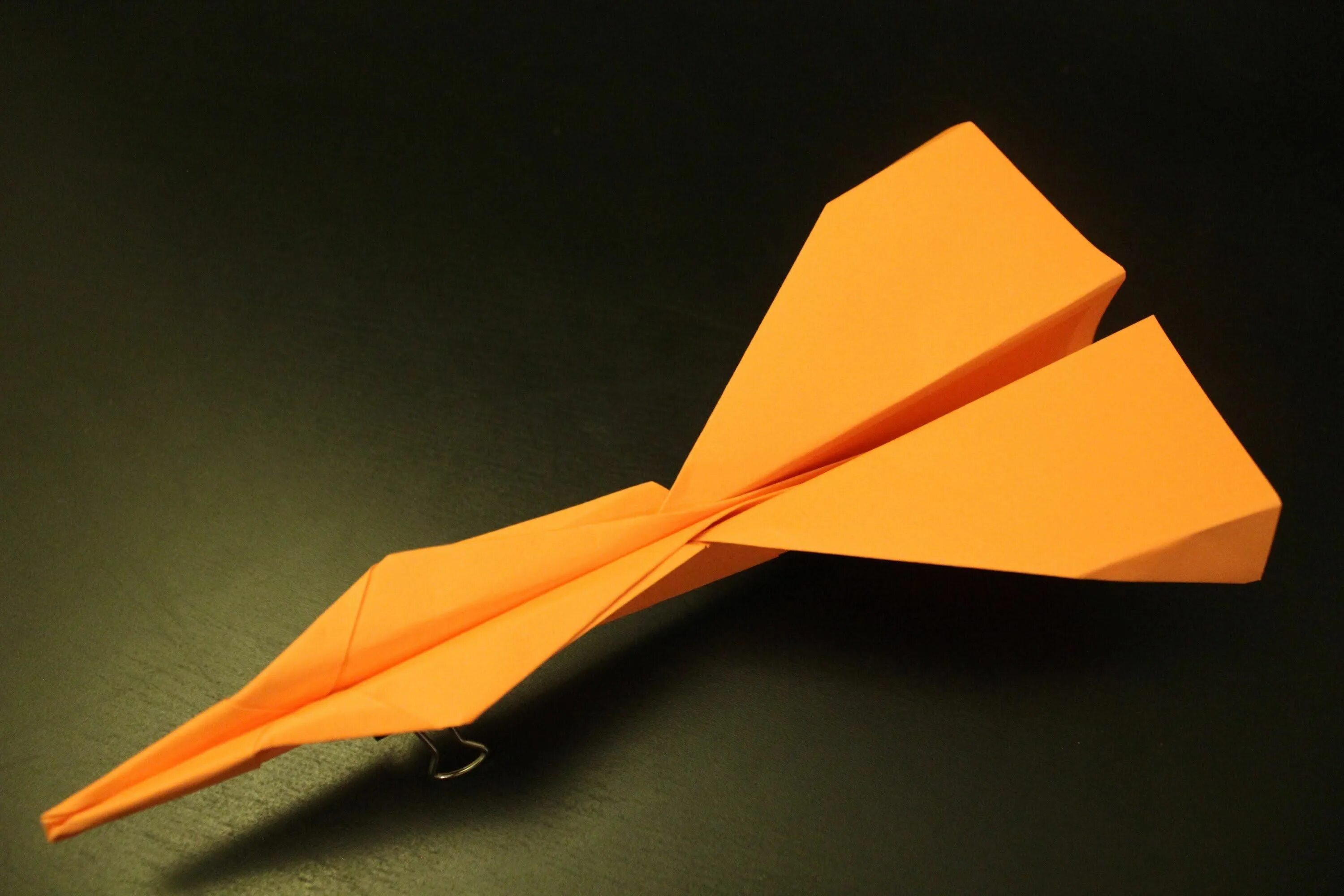 Бумажный самолетик. Самолёт из бумаги. Необычные бумажные самолеты. Оригами самолет из бумаги.