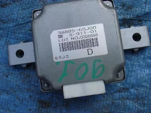 Где стоит блок управления акпп сузуки эскудо td01w. Блока suzuki escudo. Блок управления 4вд demio. Блок акпп эскудо 54. Блок управление стеклоподъёмниками эскудо.