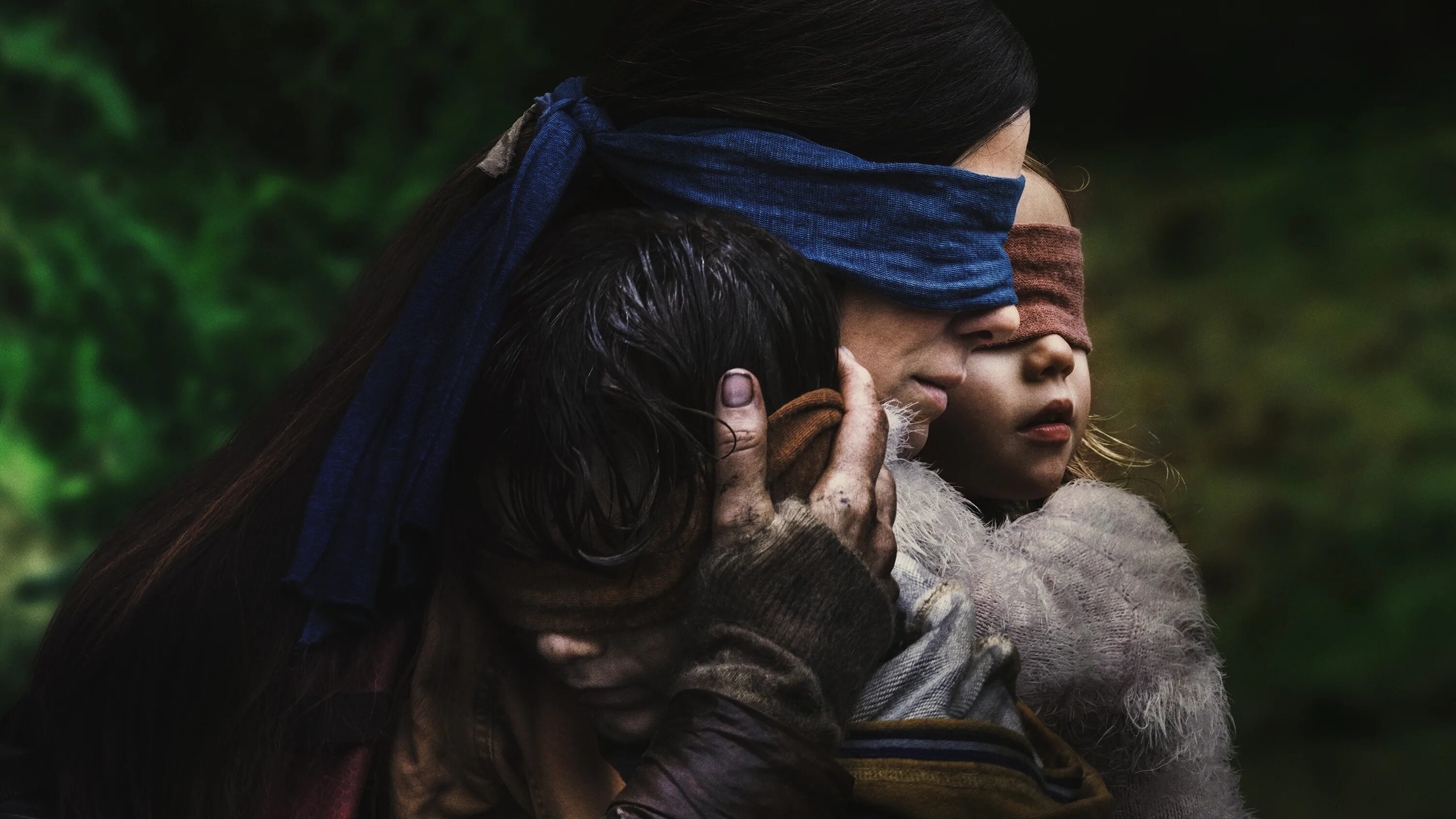 Птичий короб трейлер на русском. Птичий короб (2018). bird box фильм 2018. сандра баллок птичий короб. сандра буллок фильмы 2018 птичий короб.
