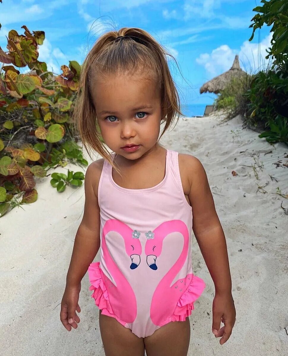 Дочь майю. Майя дочь джигана. Ариэлла дочь джигана 2022. Дочь джигана ариела 2023. Дочь майю.