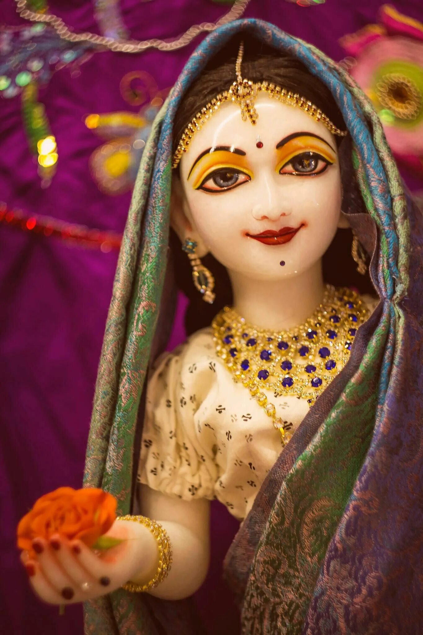 Радха. Шри Радхарани. Радхарани Мурти. Богиня Радха. Кришна и Радха.