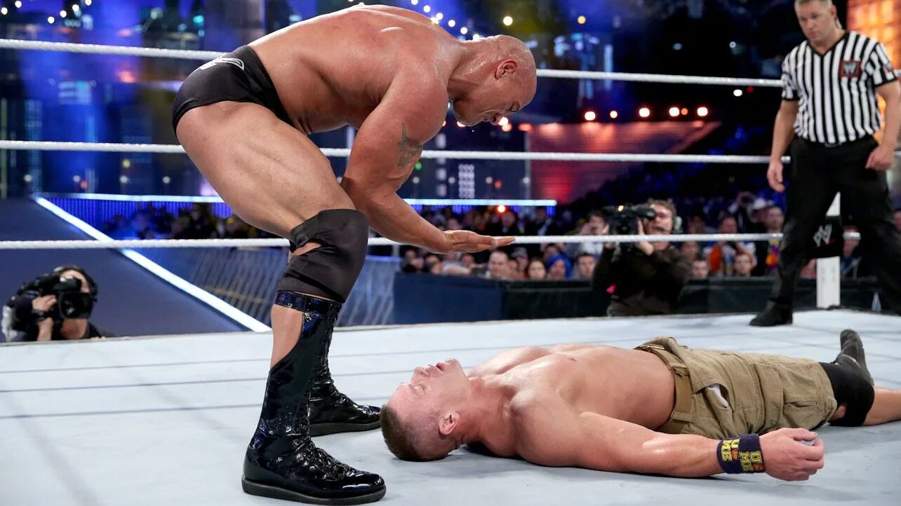 John cena vs. Джон сина реслинг. джон сина wrestlemania. дуэйн джонсон vs джон сина. john cena wrestlemania 29.
