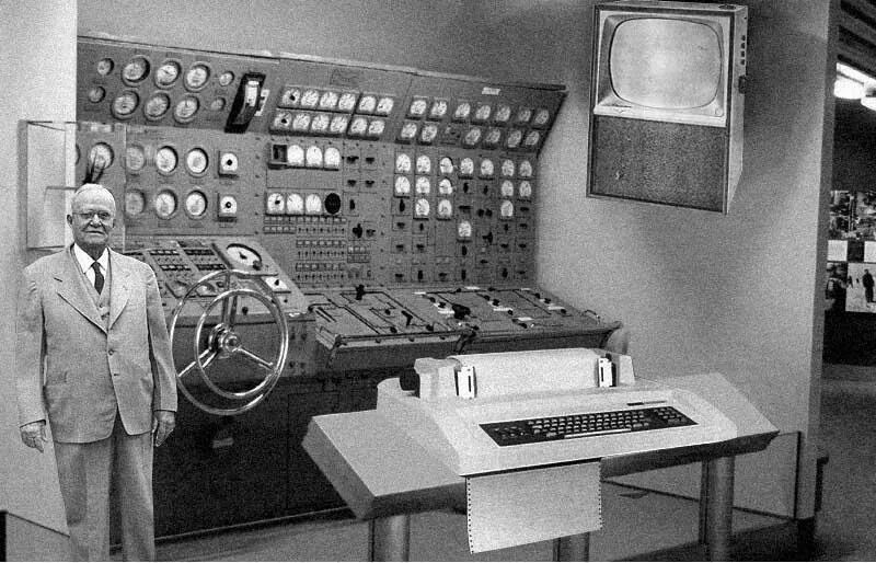 История компьютерной техники 1 поколение. Компьютер 1954. Next компьютер.