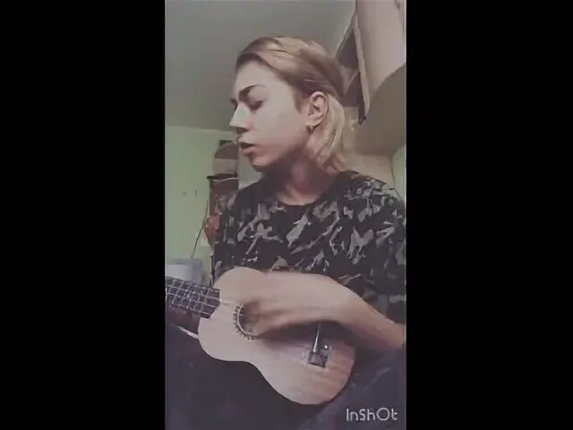 Шабит хапаев. Шабить. Сова с наркотой. Бэтмен пьет вино под дождем. Шабит хапаев мем.