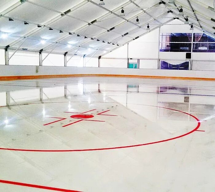 Ледовая арена щелково. Миц арена ледовый. Ледовая арена кировоградская 30а. Ледовый дворец чистополь. Тентовая ледовая арена с кабинетом начальника.