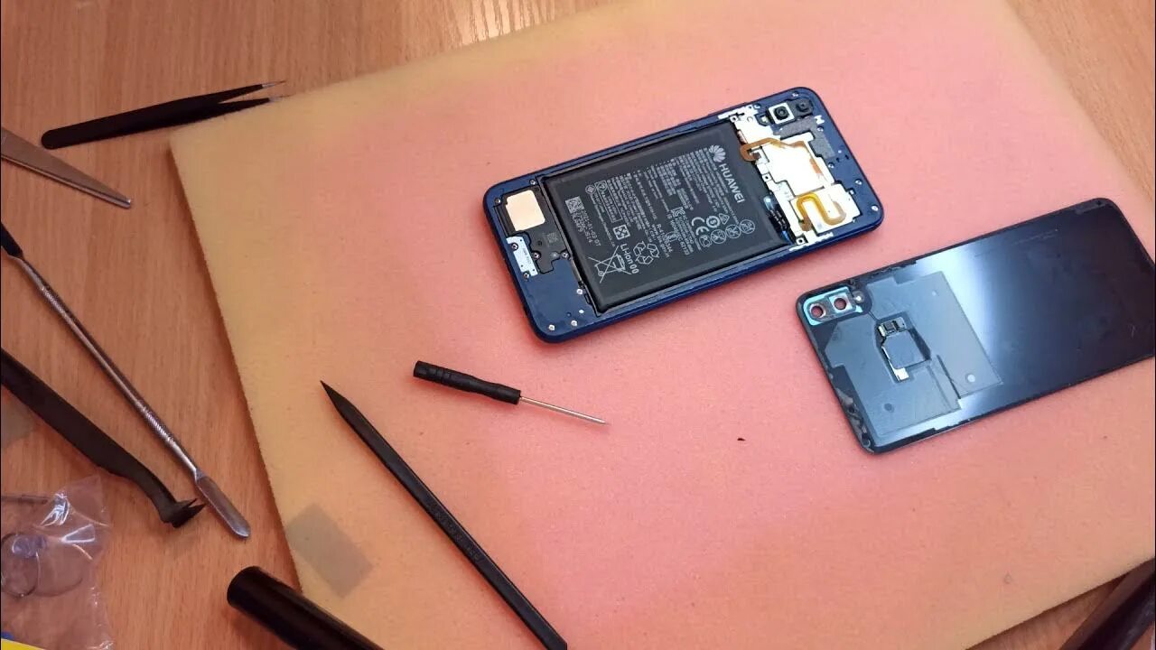Телефон хонор замена батареи. Телефон хонор замена батареи. Honor 30i материнская плата. Honor 10 lite акб. Honor 9 аккумулятор.